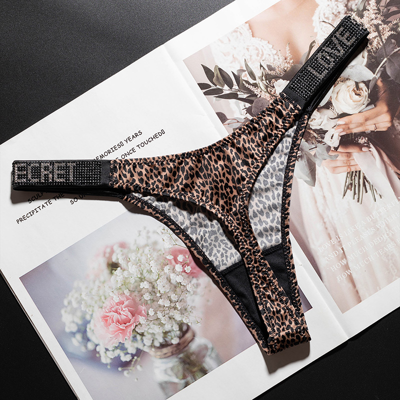 Slip Sexy da Donna con Strass  - G&T Hunting & Outdoor Gun Shop Skegness recensione e prezzo